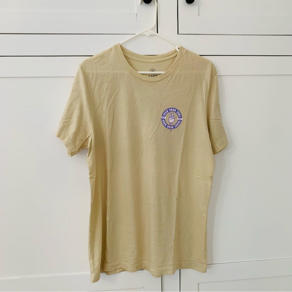 KKFit Cream Feed Your Soul T-shirt Size Large